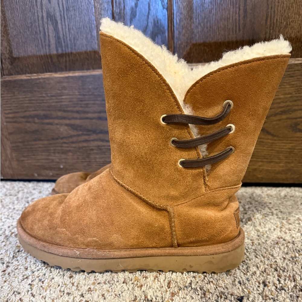 UGG Constantine Chestnut Tan Suede Boots with Shearling Size 8